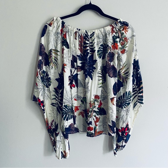 SHEIN Women's Cream Shirt with Floral Print Off the Shoulder Top Size Large - Picture 8 of 8